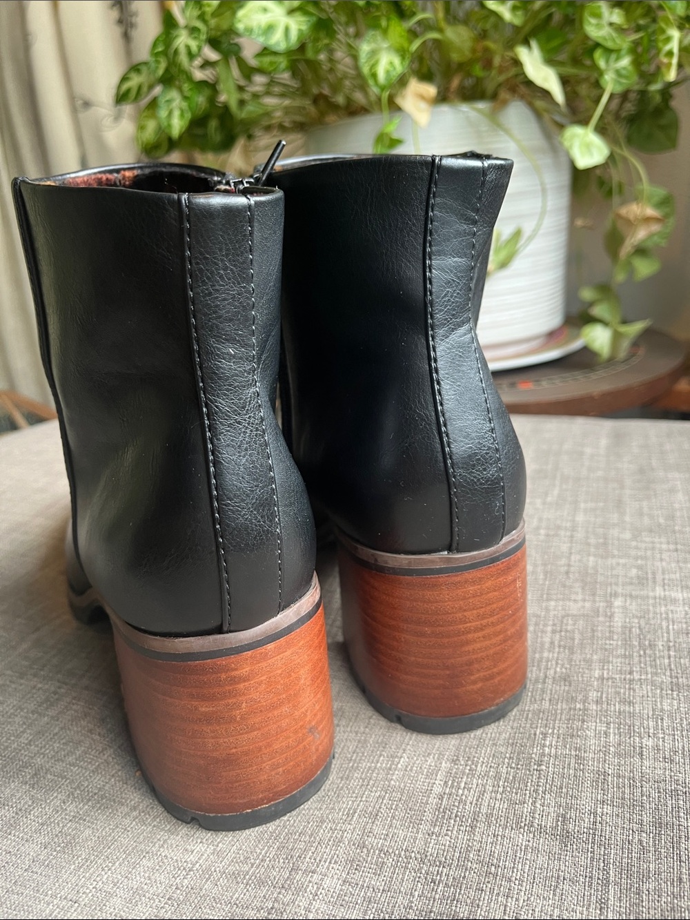 Korks Chandler Stacked Block Heel Boots Black 8.5 - Picture 6 of 12
